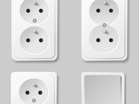 Розетки и выключатель