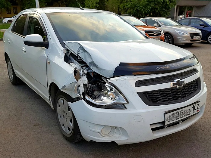 Продажа автомобиля после аварии